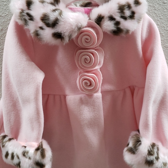 Baby Girls Pink Peacoat w/ matching Hat - Picture 2 of 3